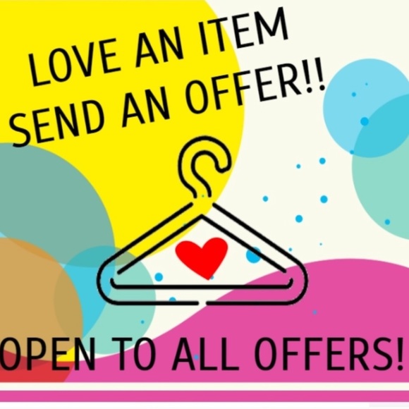 come check out my closet !! - Picture 1 of 1